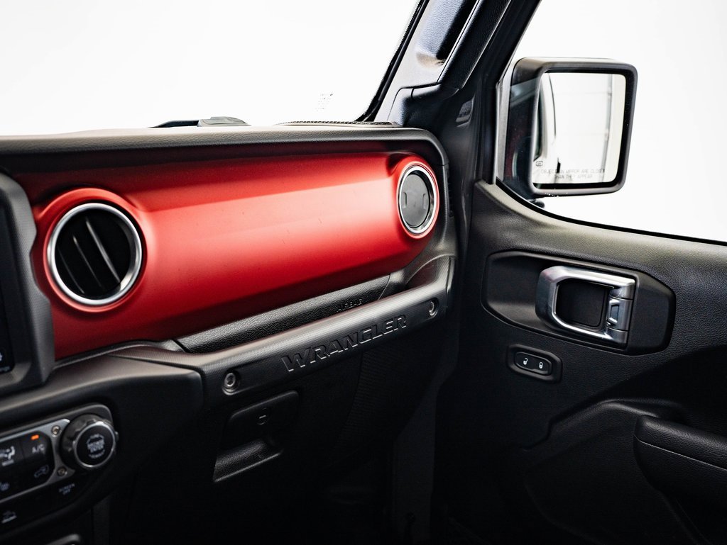 2022 Jeep Wrangler Rubicon photo 30