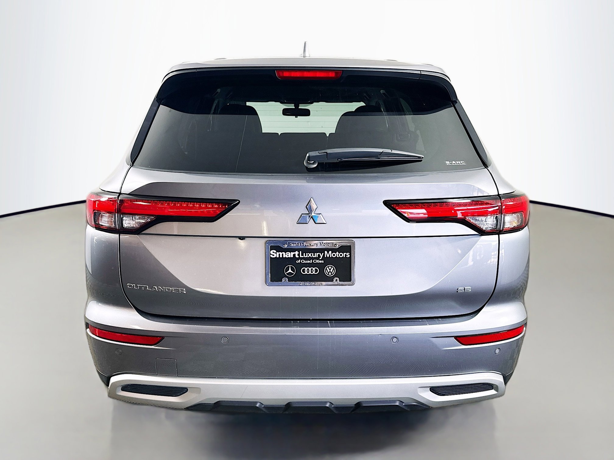 2024 Mitsubishi Outlander SE photo 5