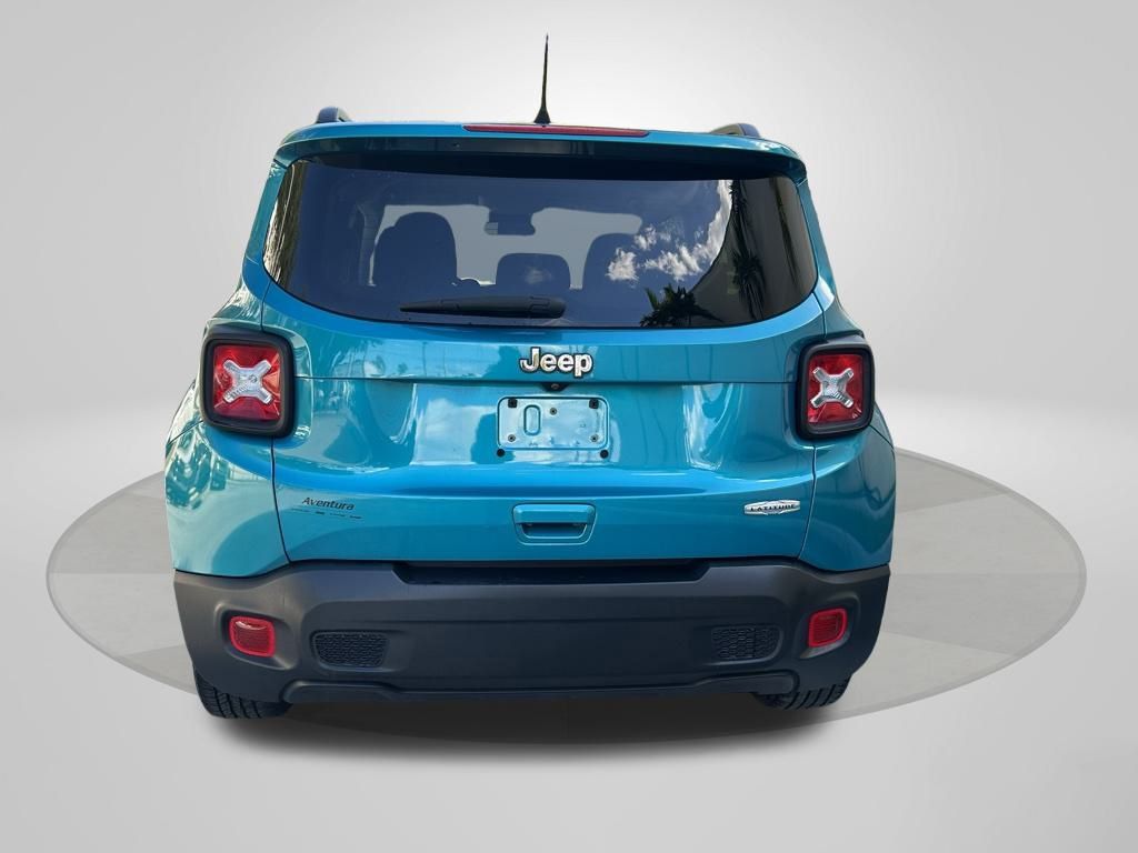 2021 Jeep Renegade Latitude photo 6