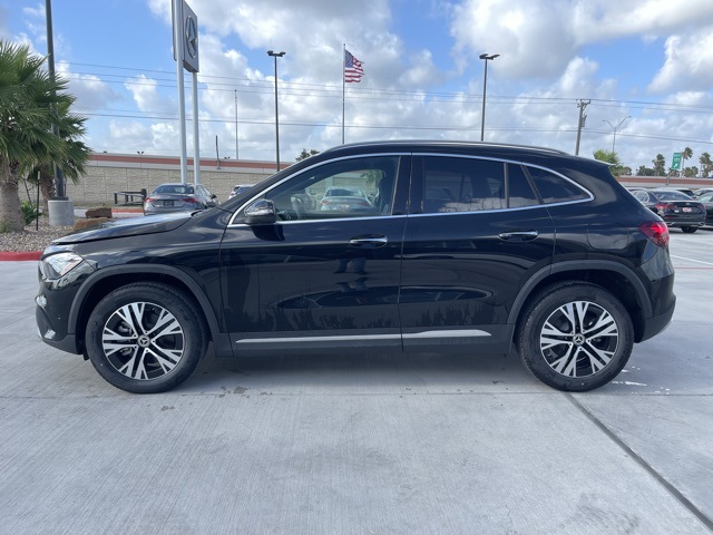 2025 Mercedes Benz GLA 250 photo 4