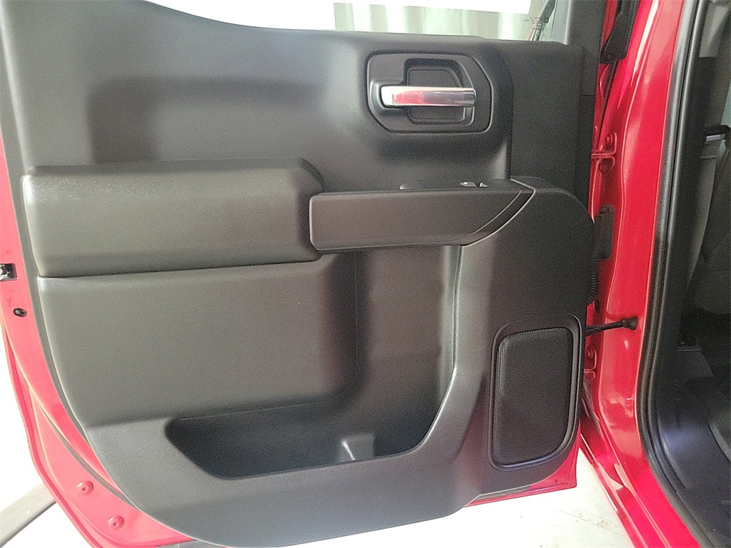 2023 CHEVROLET SILVERADO - Image 18