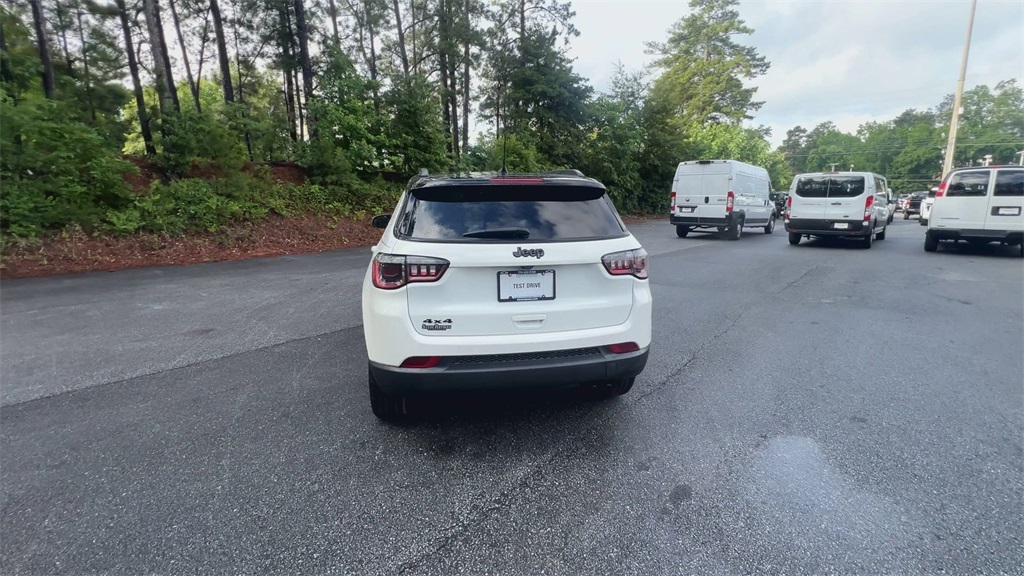 2021 Jeep Compass Altitude photo 6