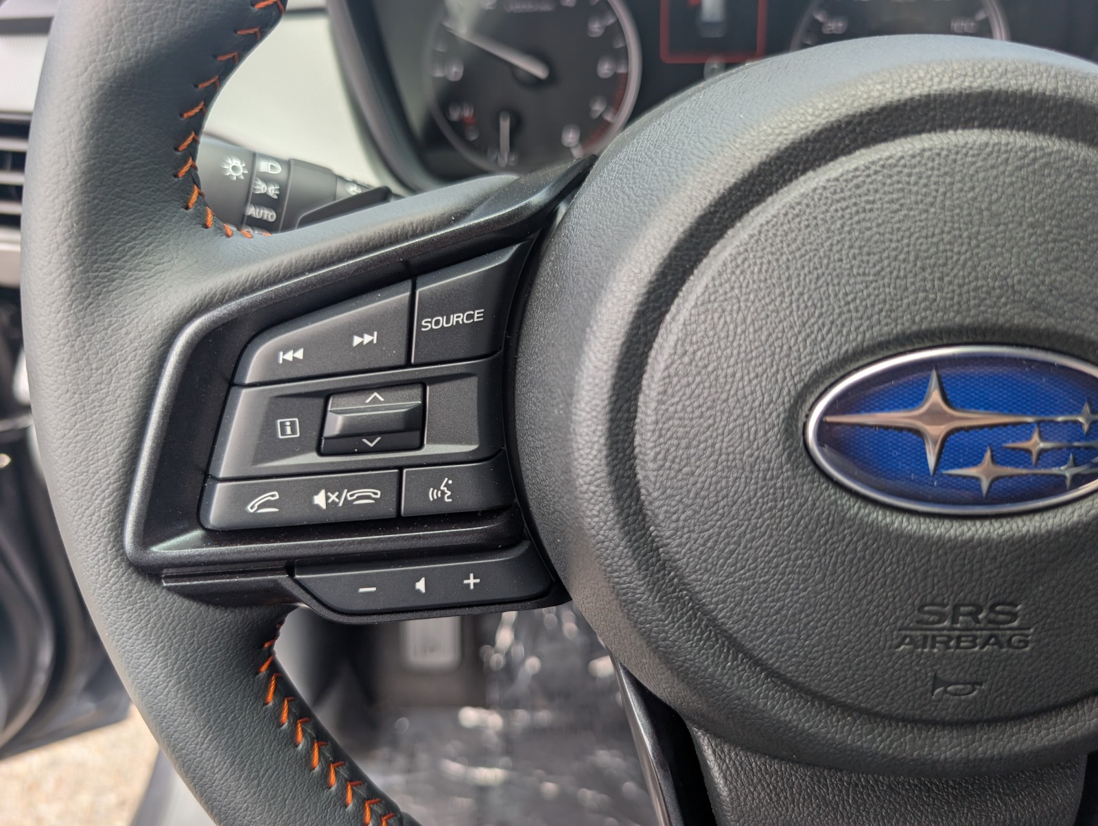 New 2025 MAGNEITE GRAY PEARL Subaru Limited image 15