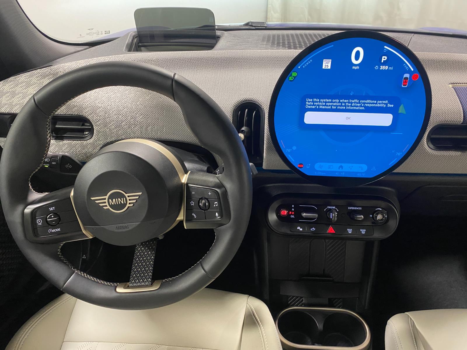 2025 Mini Cooper 4 Door Hardtop S photo 2