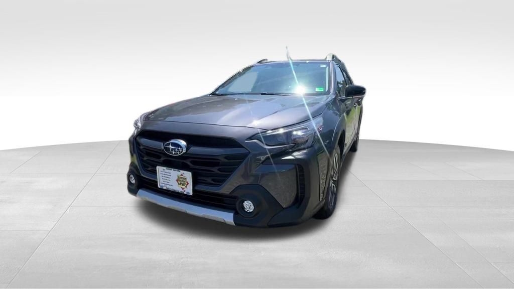 2025 Subaru Outback Limited photo 2