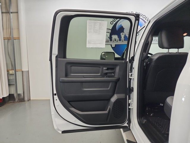 2022 Ram 2500 Tradesman photo 21