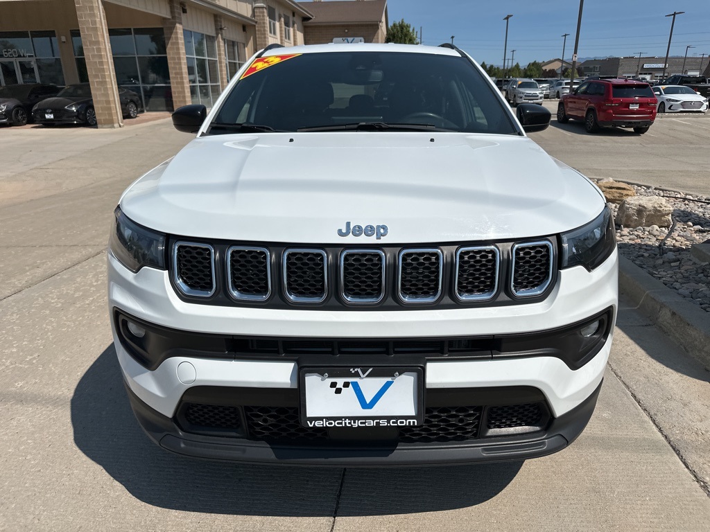 2023 Jeep Compass Latitude photo 8
