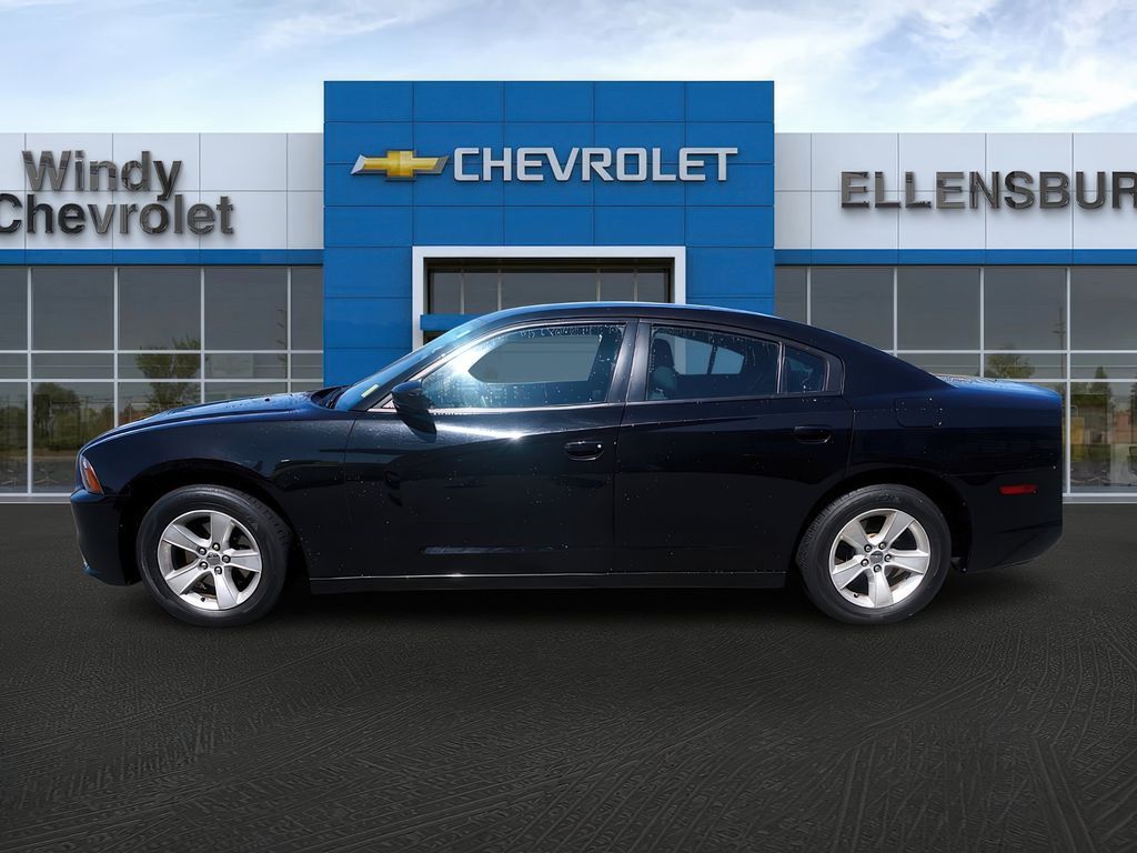 2011 Dodge Charger SE photo 3