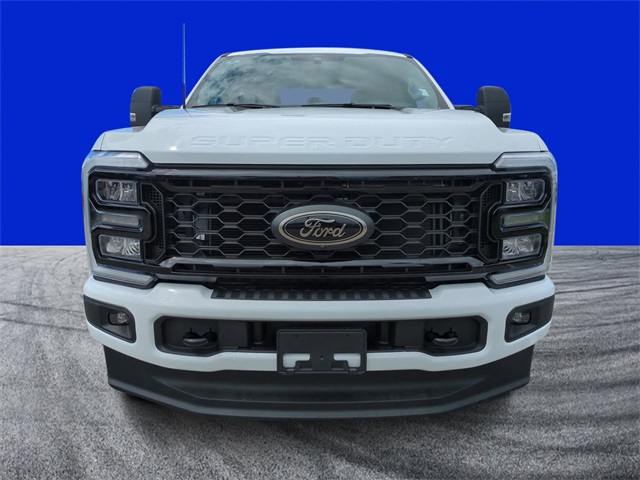 2026 Ford F-250 photo 8