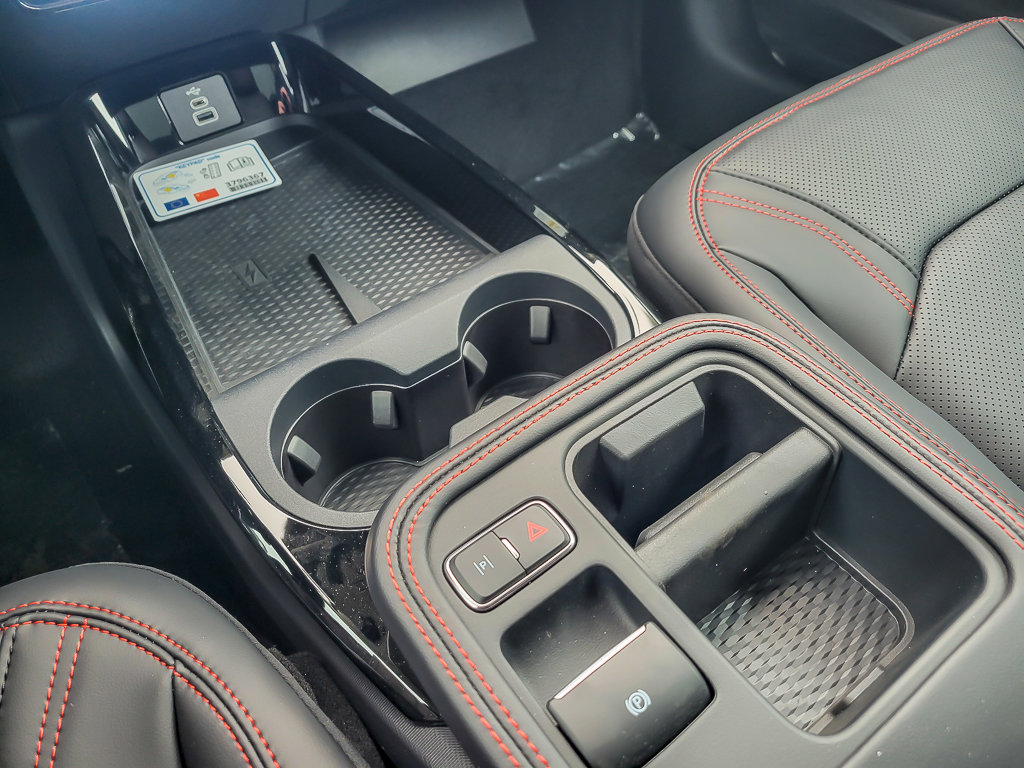 2025 FORD MUSTANG MACH-E - Image 16