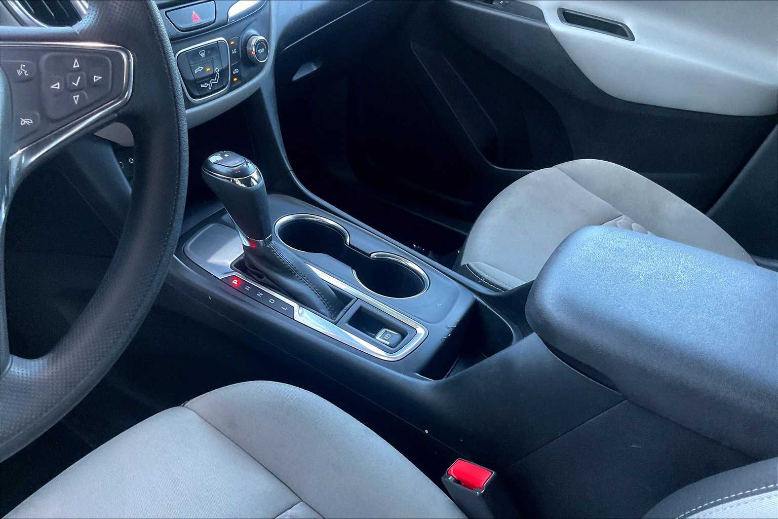 2019 Chevrolet Equinox LT photo 15