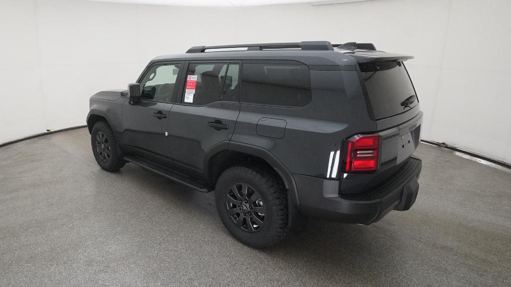 2025 Toyota Land Cruiser photo 13