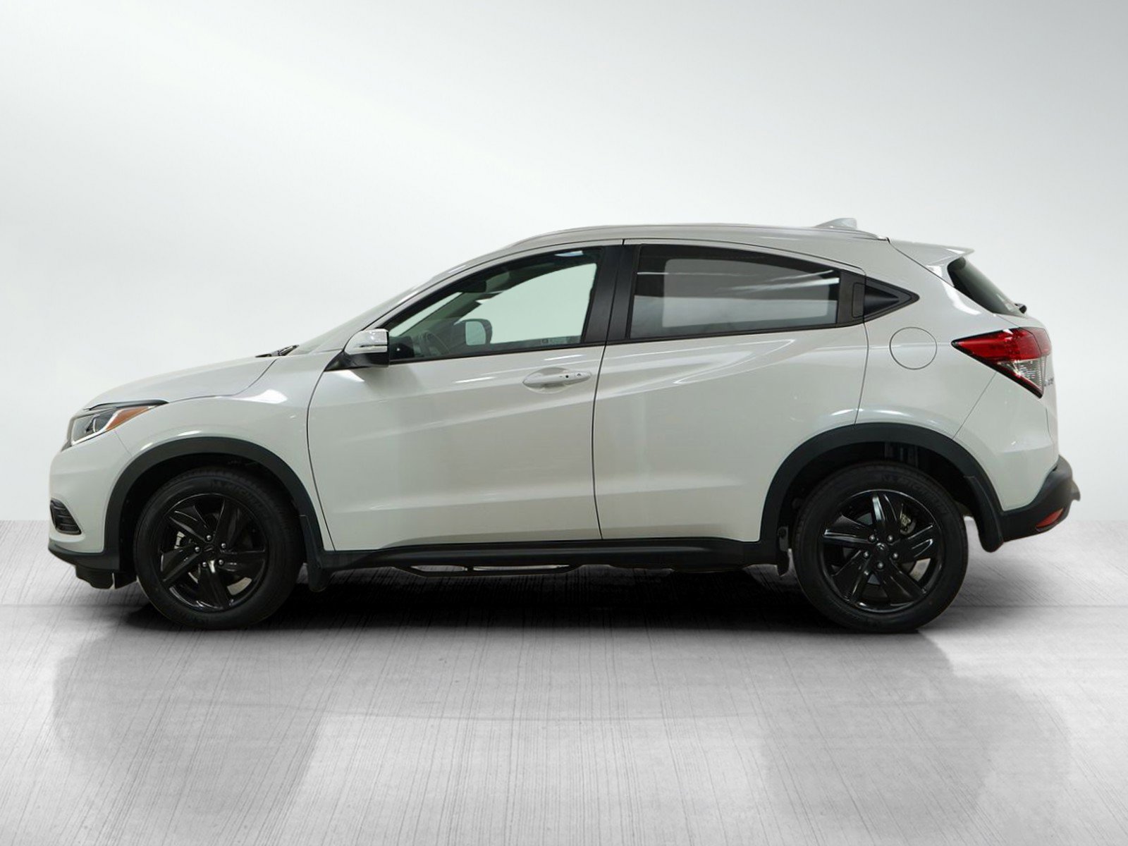 Used 2022 Honda HR-V EX with VIN 3CZRU6H56NM760849 for sale in Burnsville, Minnesota