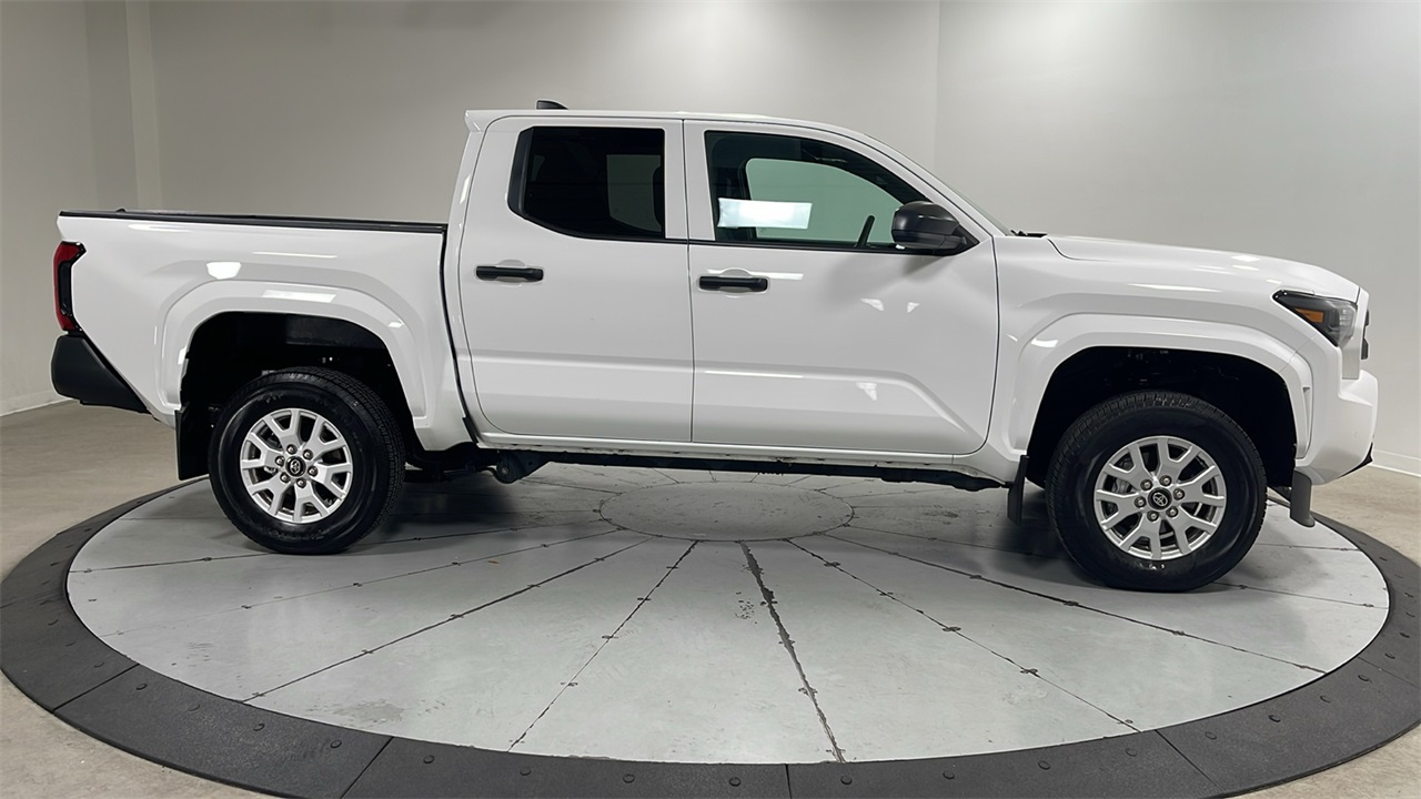 2024 Toyota Tacoma SR 4x4 Double Cab photo 6