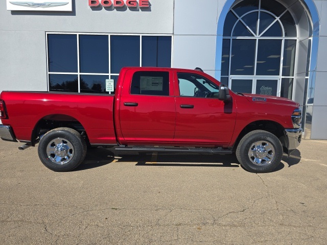 2026 Ram 2500 Tradesman photo 3