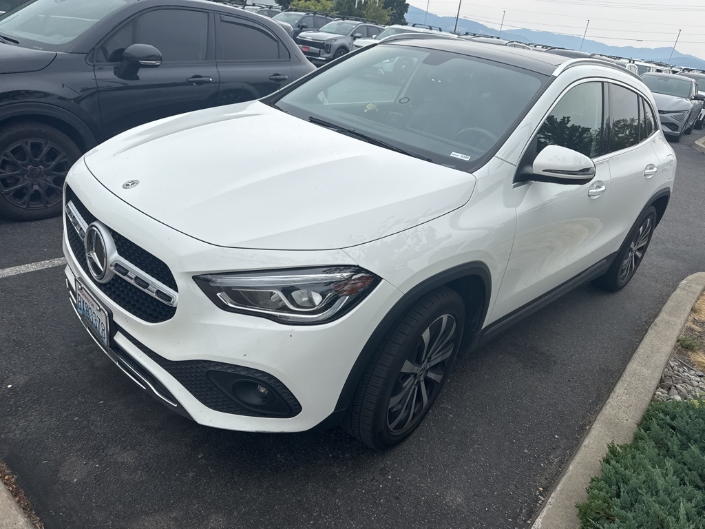 2021 Mercedes Benz GLA 250 4MATIC photo 2
