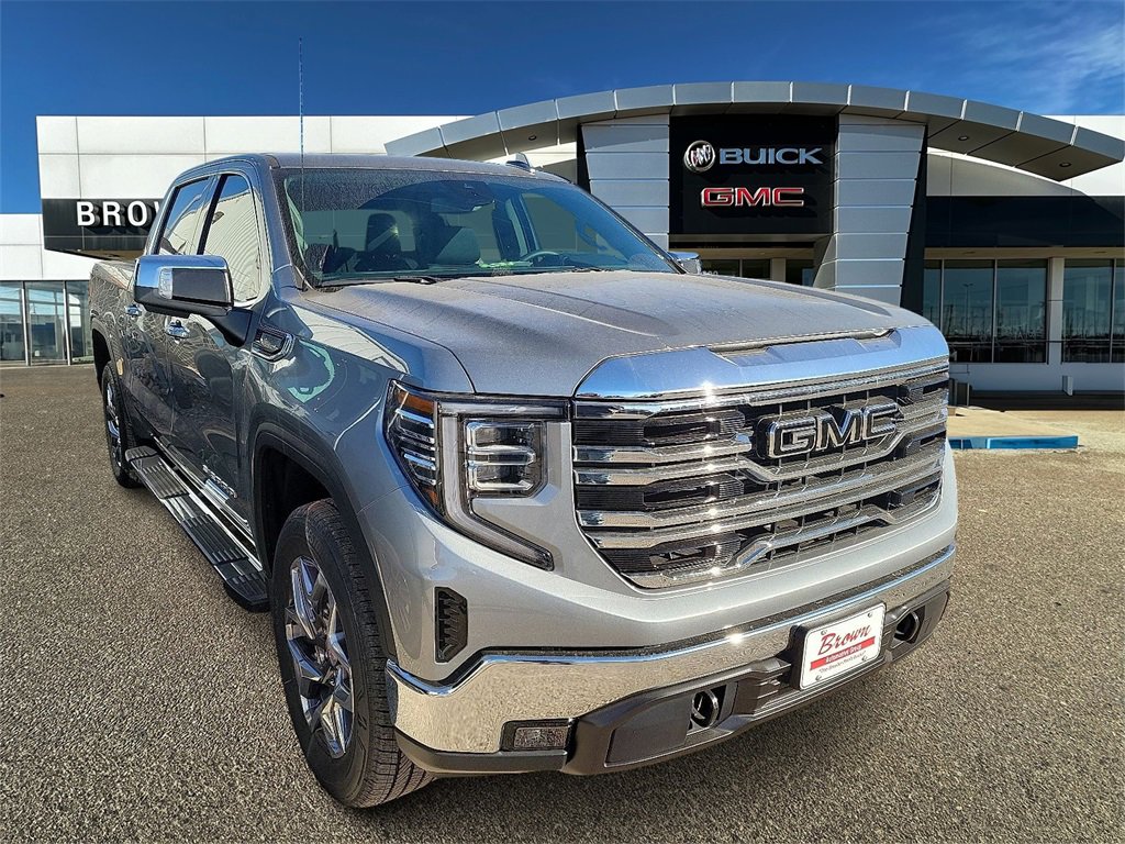 2026 GMC Sierra 1500 SLT's photo