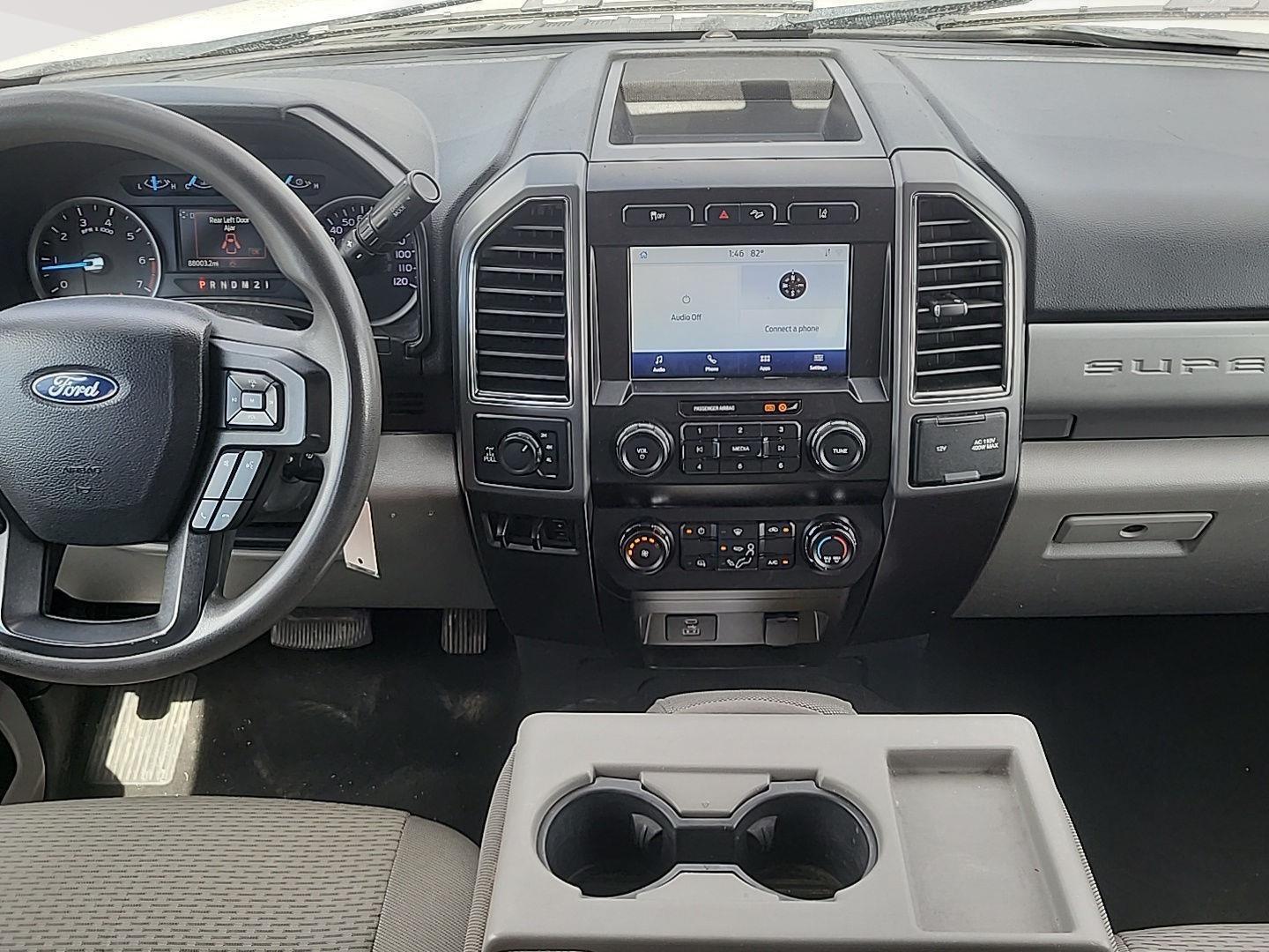 2020 Ford F-250 XLT photo 12