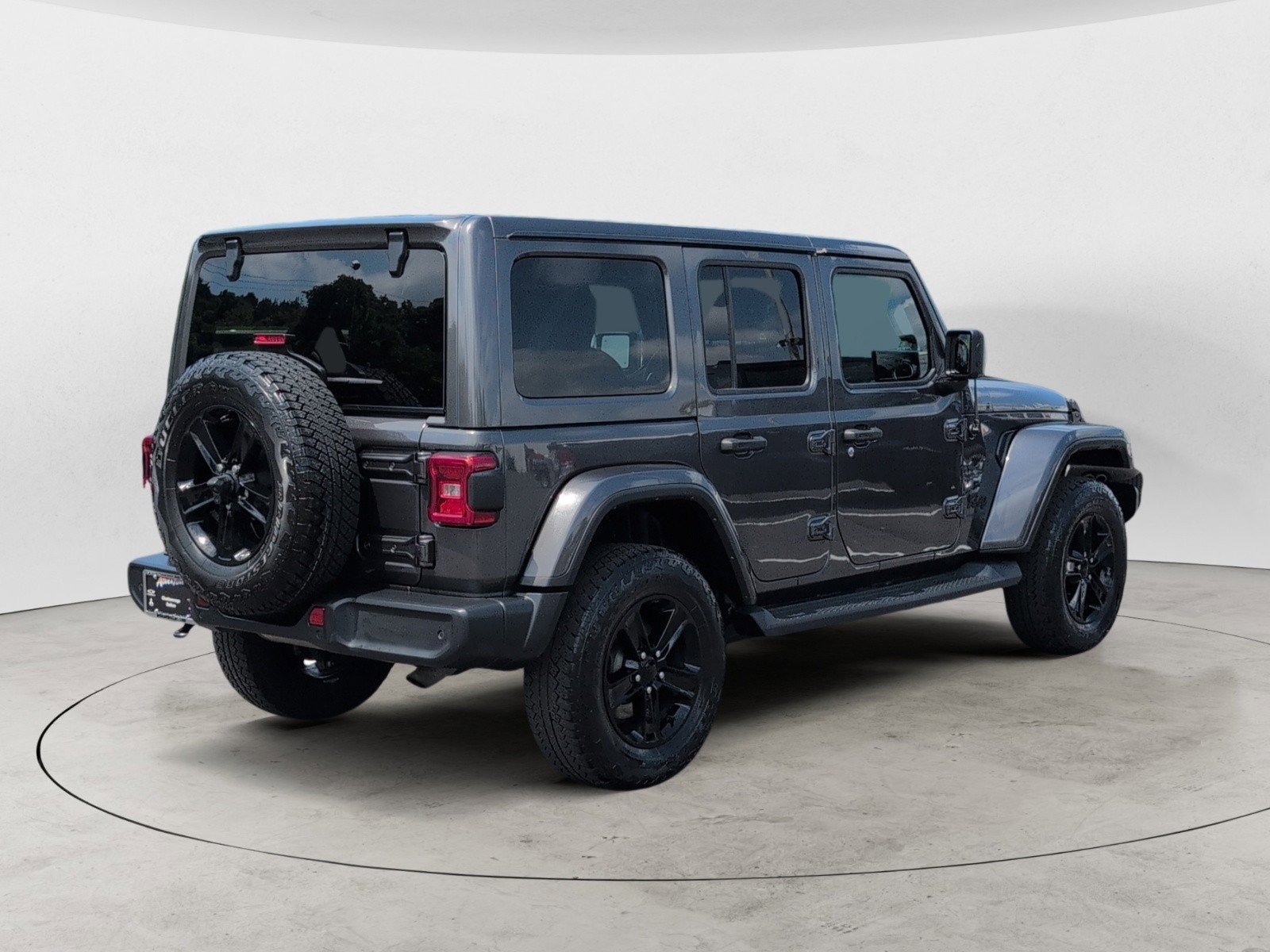 2021 Jeep Wrangler Unlimited Sahara Altitude photo 2