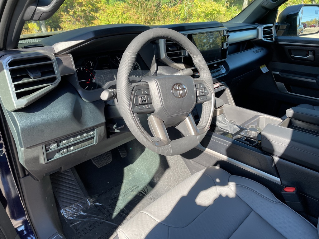 2026 Toyota Tundra SR5 CrewMax photo 6