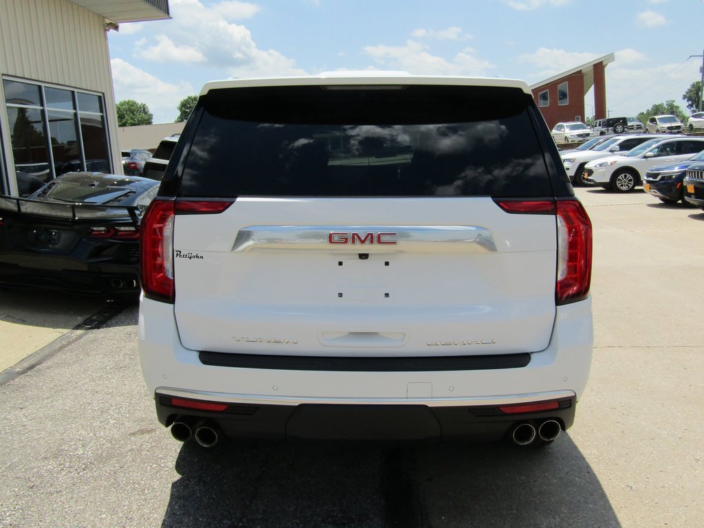 2023 Gmc Yukon XL Denali photo 4