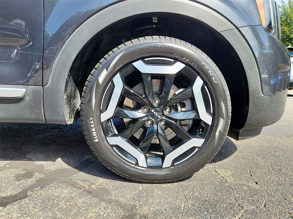 2024 Kia Telluride EX photo 8