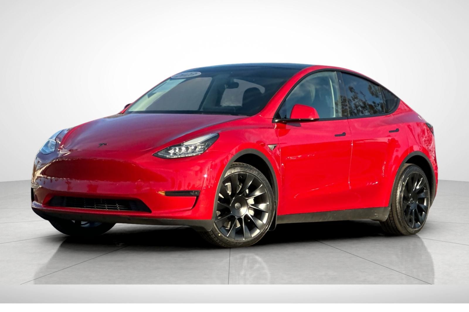 Used 2023 Tesla Model Y Long Range with VIN 7SAYGDEE1PA126048 for sale in Lake Forest, CA
