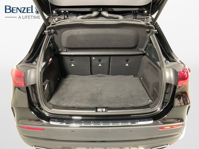 2025 Mercedes Benz GLA 250 4MATIC photo 5