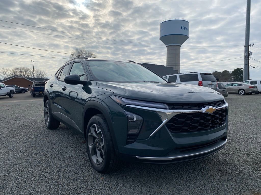 2026 Chevrolet Trax LT's photo