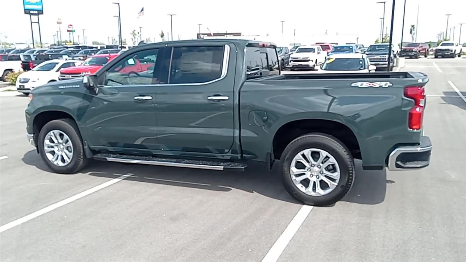 2026 Chevrolet Silverado 1500 LTZ photo 3