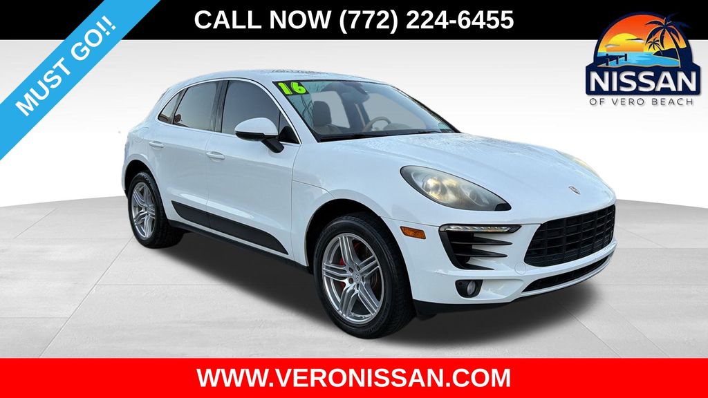 2016 Porsche Macan S