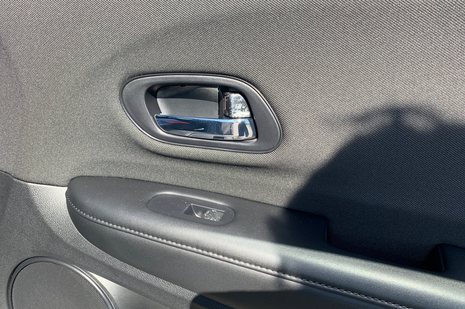 2020 Honda HR-V LX photo 23