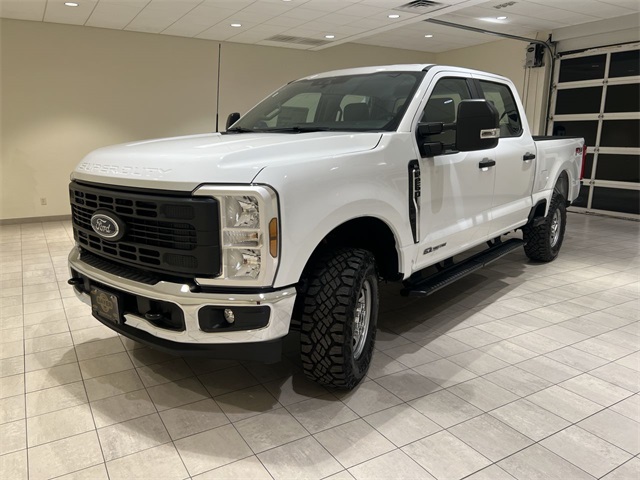 2025 Ford F-250 Super Duty XL's photo