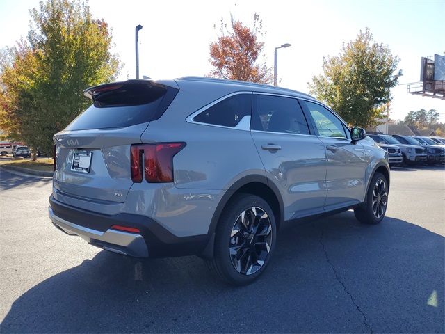 2026 Kia Sorento X-Line EX photo 3