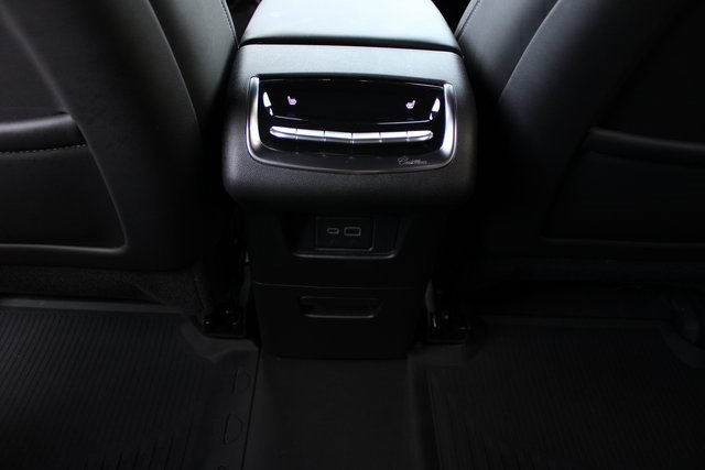 2024 Cadillac XT6 Premium Luxury photo 34