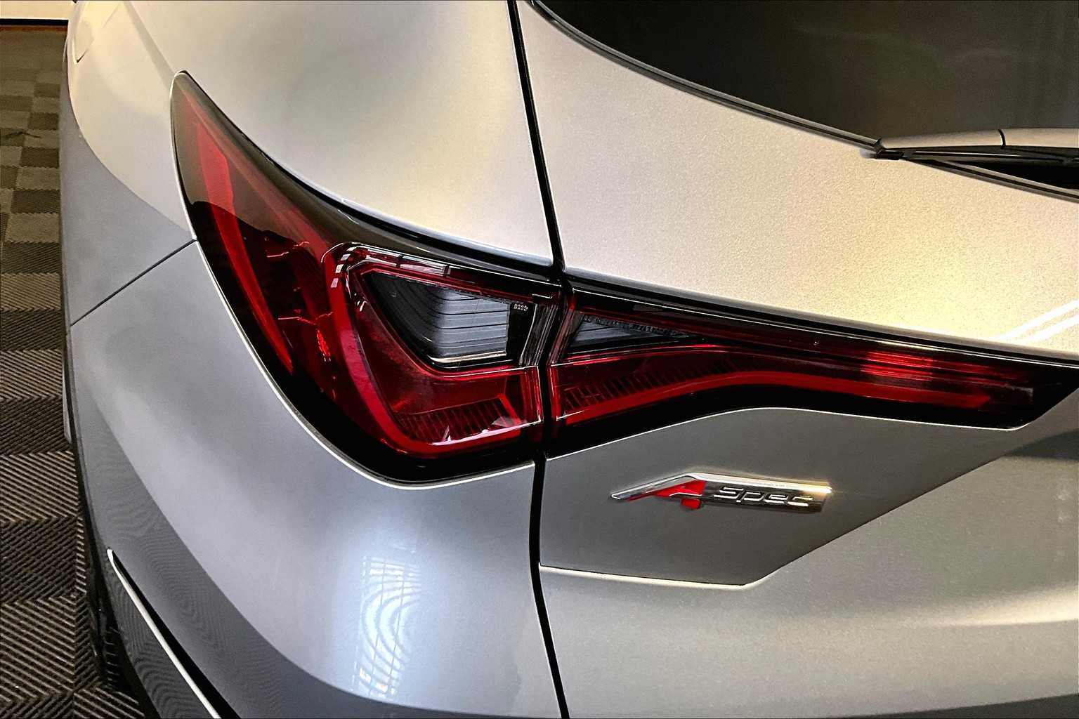 2023 Acura MDX SH-AWD A-Spec photo 25