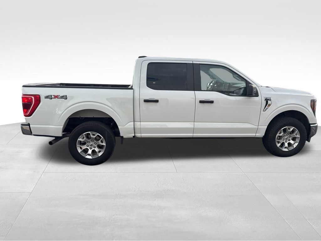 2023 Ford F-150 XLT photo 8