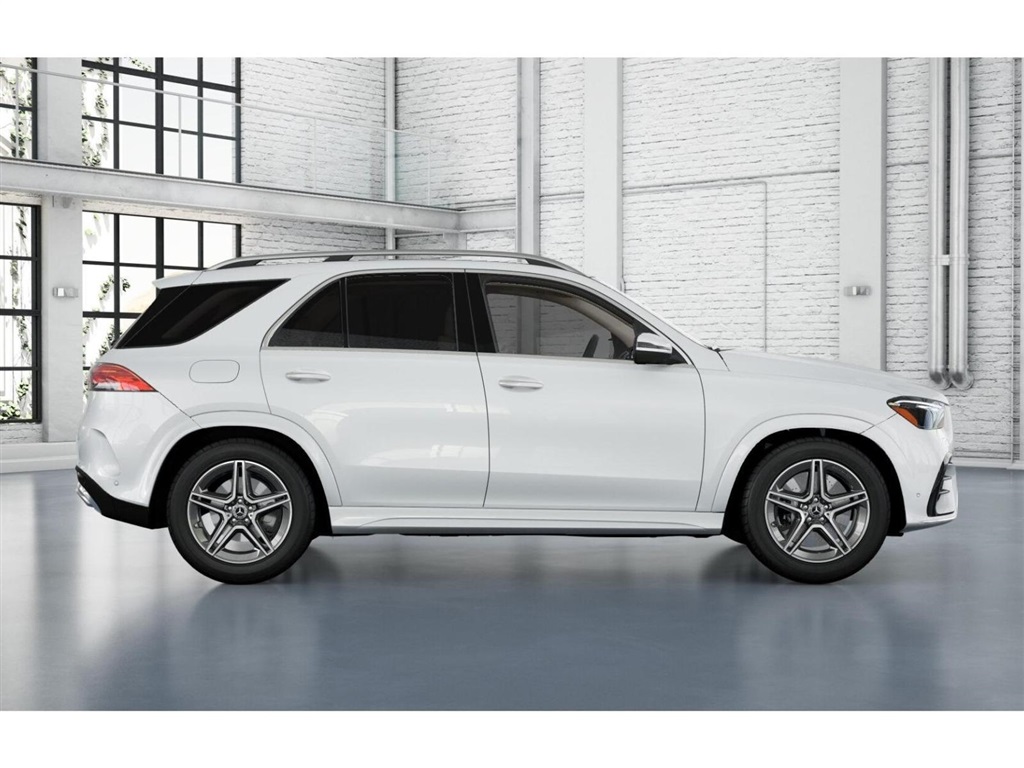 2026 Mercedes Benz GLE 450 4MATIC photo 2