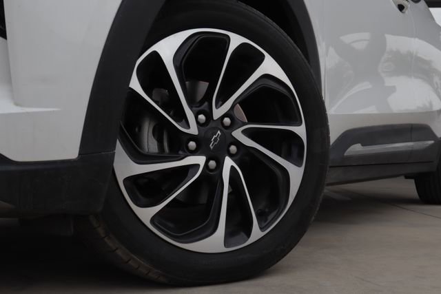 Used 2022 Chevrolet Bolt EUV Premier with VIN 1G1FZ6S06N4108826 for sale in San Antonio, TX