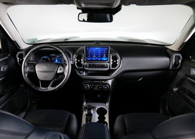 2021 Ford Bronco Sport Outer Banks photo 4