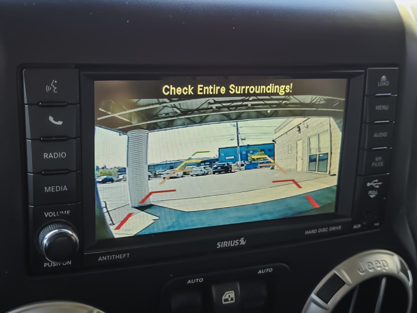 2014 Jeep Wrangler Sahara photo 18