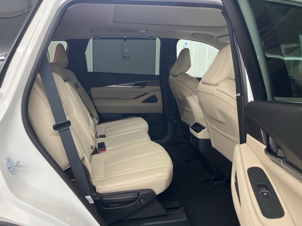 2025 Infiniti QX60 Luxe photo 36