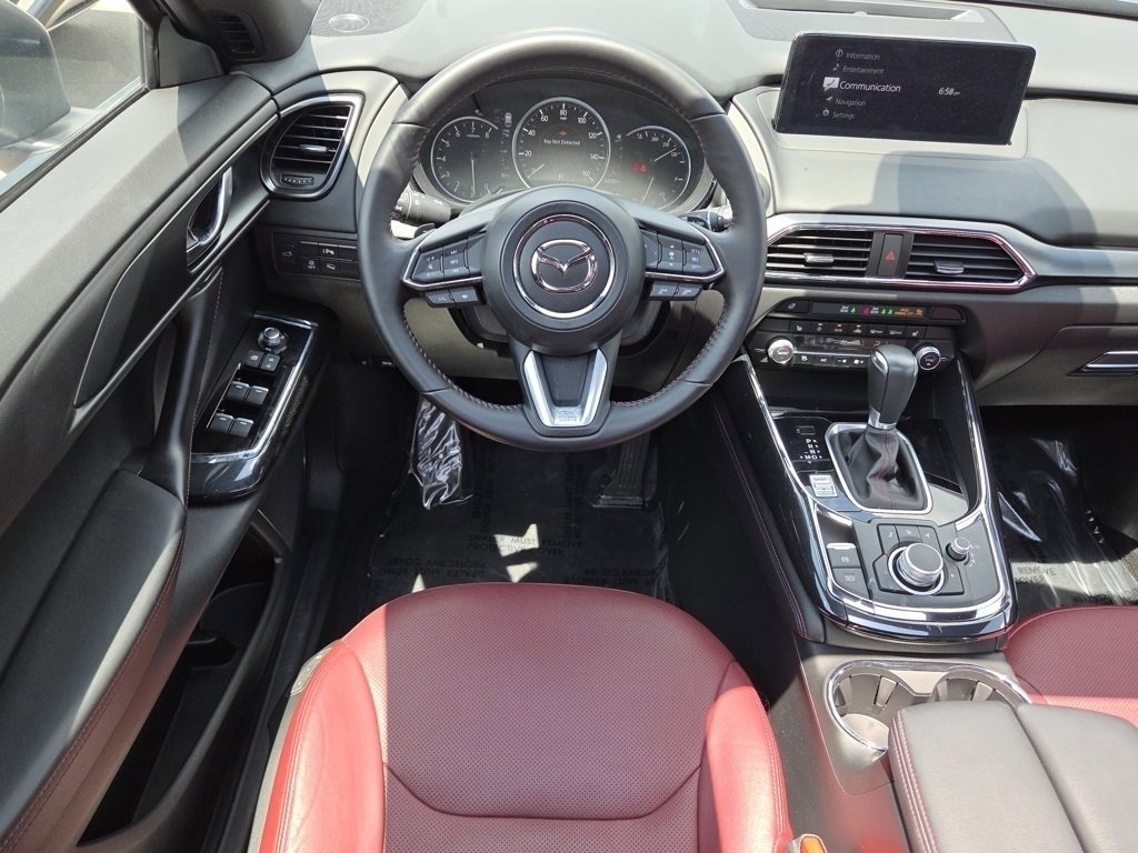 2023 Mazda CX-9 Carbon photo 4