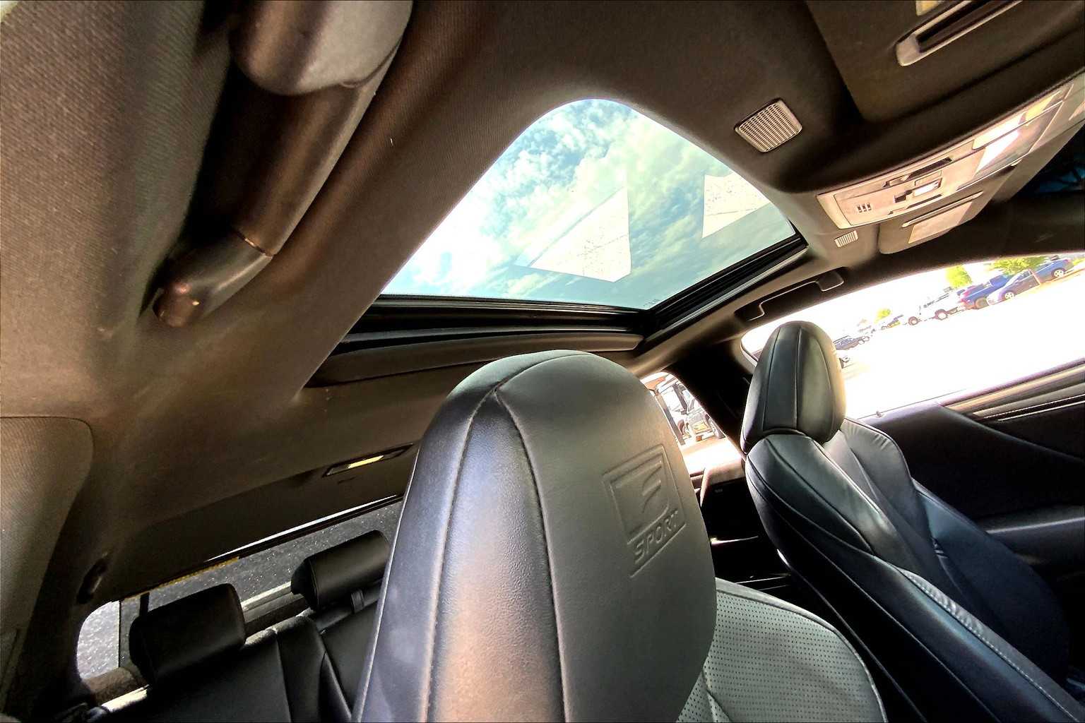 2024 Lexus ES 350 F SPORT Handling photo 13