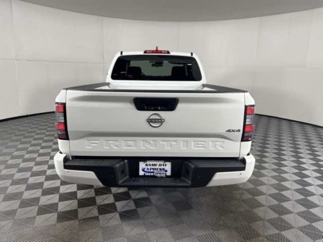 2025 Nissan Frontier SV photo 6