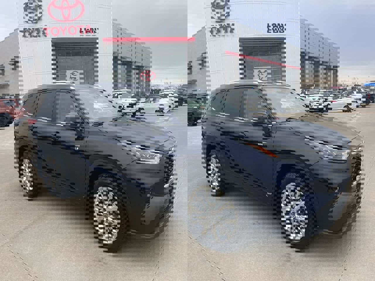 2021 Toyota Highlander Limited's photo