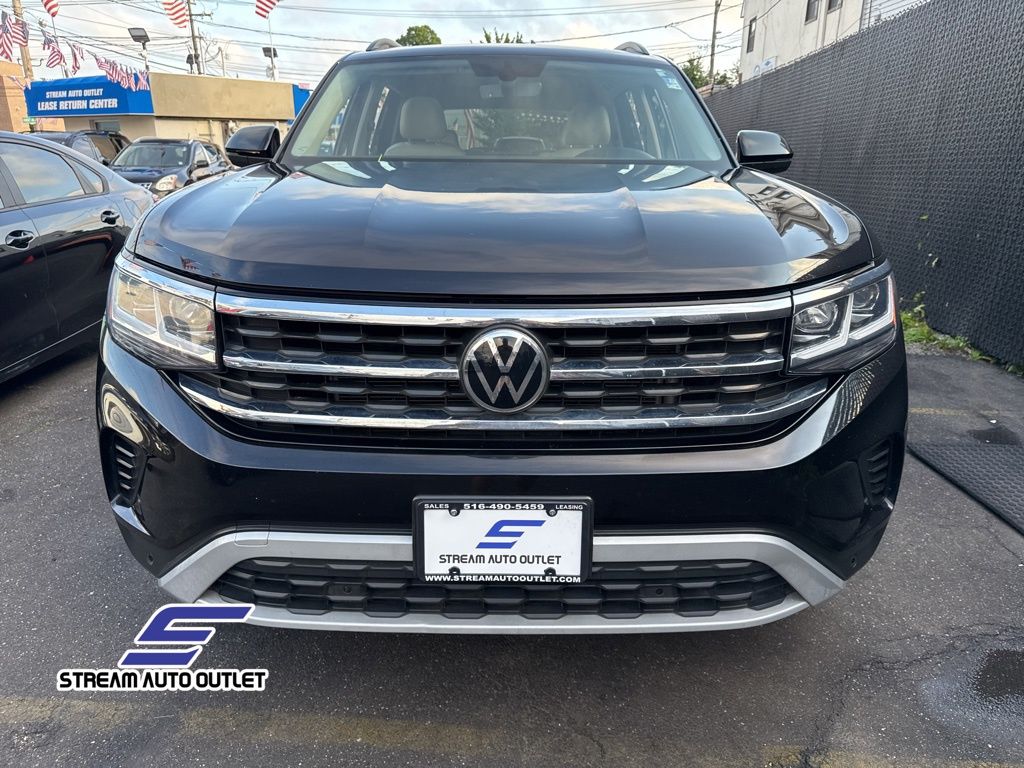 2022 Volkswagen Atlas V6 SE Technology photo 2
