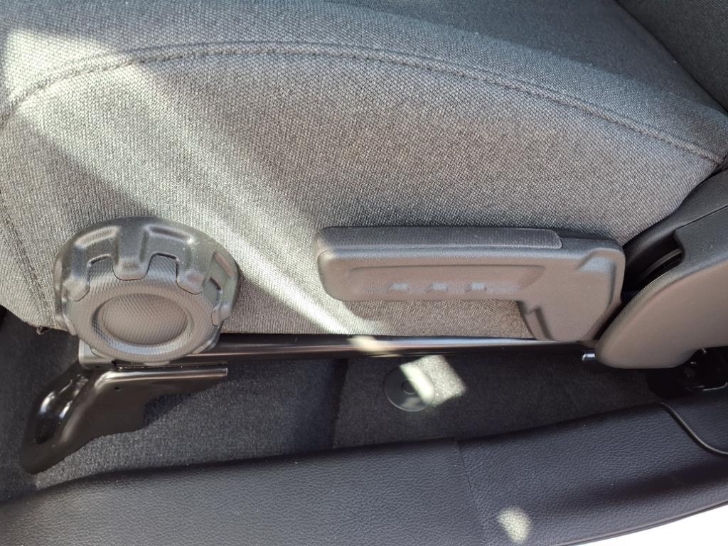 2025 Jeep Wrangler Sport S photo 5