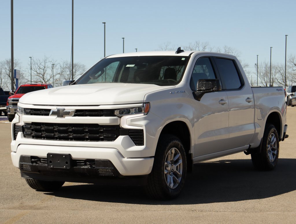 2025 Chevrolet Silverado 1500 RST photo 3