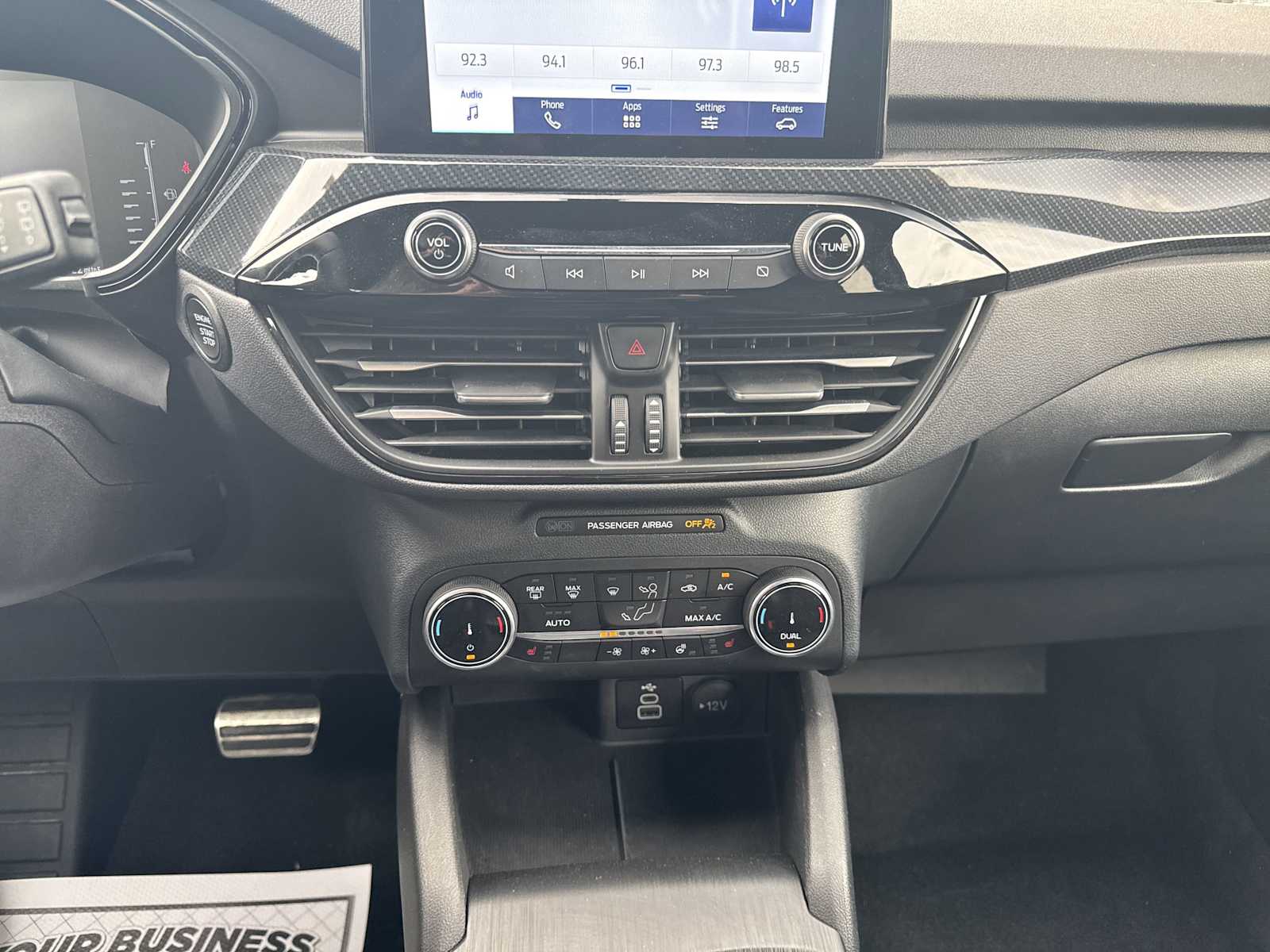 2024 Ford Escape ST-Line photo 29